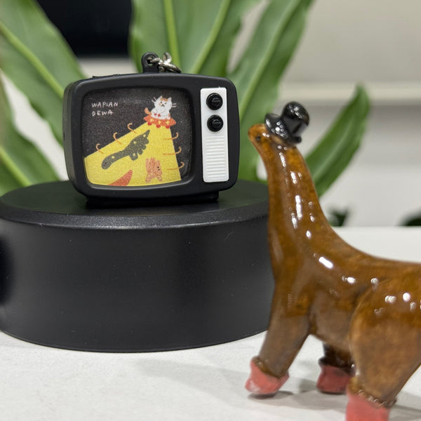 瓦片的瓦 / 迷你電視機吊飾 （兩色）