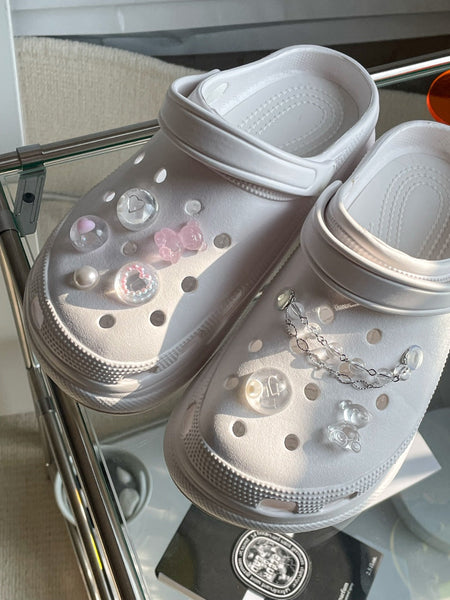 elle belle/ clear & pink crocs charms set