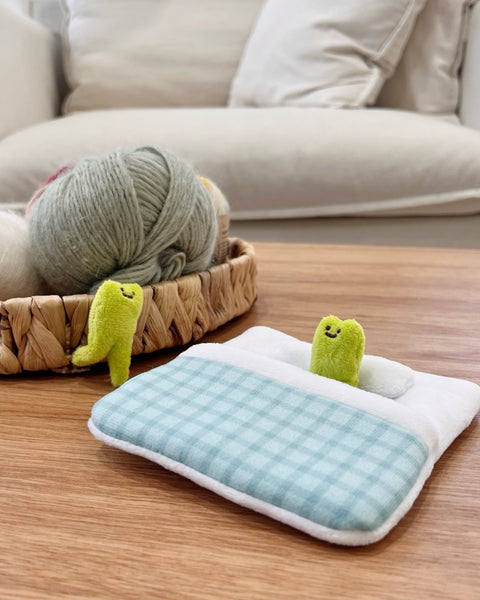 鴨梨子/ 單獨一隻蛙