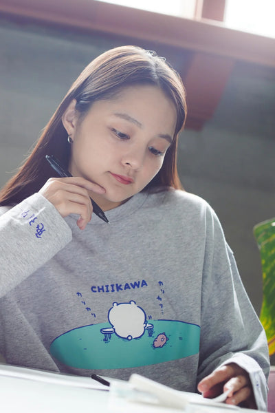 [預購] chiikawa/ 長袖 Tee / chiikawa 除草考試 勉強中