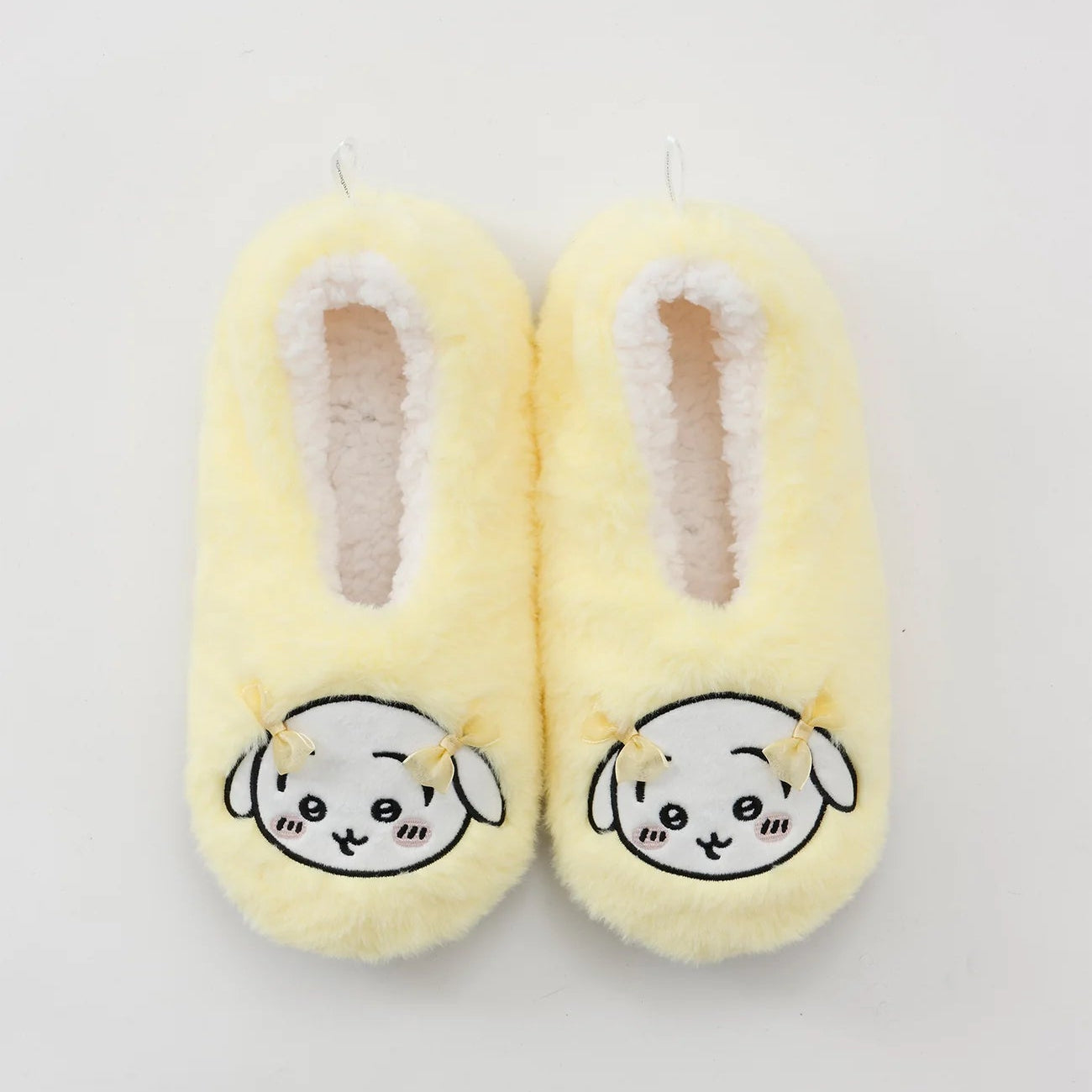 [預購] chiikawa/ Room Shoes 毛毛室內鞋 / 絲帶 兔兔