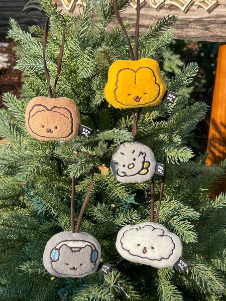 [預購] PERMS /  embroidered cushion keyring （5款）