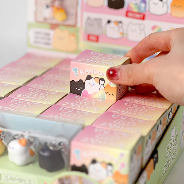 BREAD CAT RANDOM KEYRING 盲盒